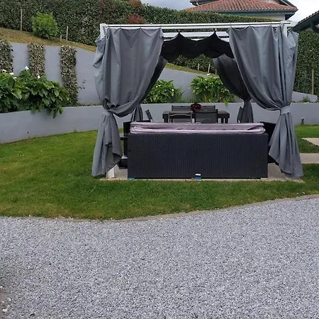 Entier Avec Piscine * Urrugne