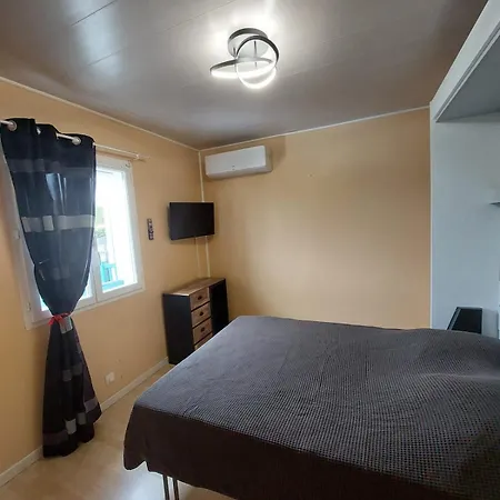 Entier Avec Piscine Apartment *