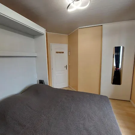 Entier Avec Piscine Apartment